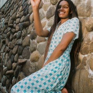 NWOT UO Mila Printed Shirt dress midi length